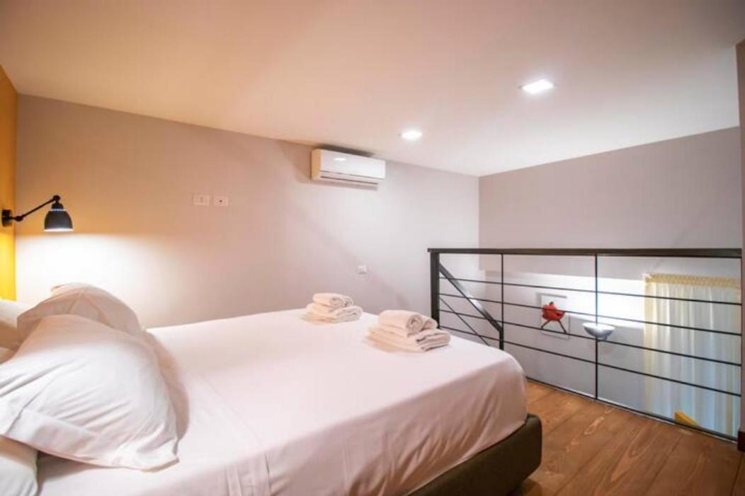 La Nova Flats Naples