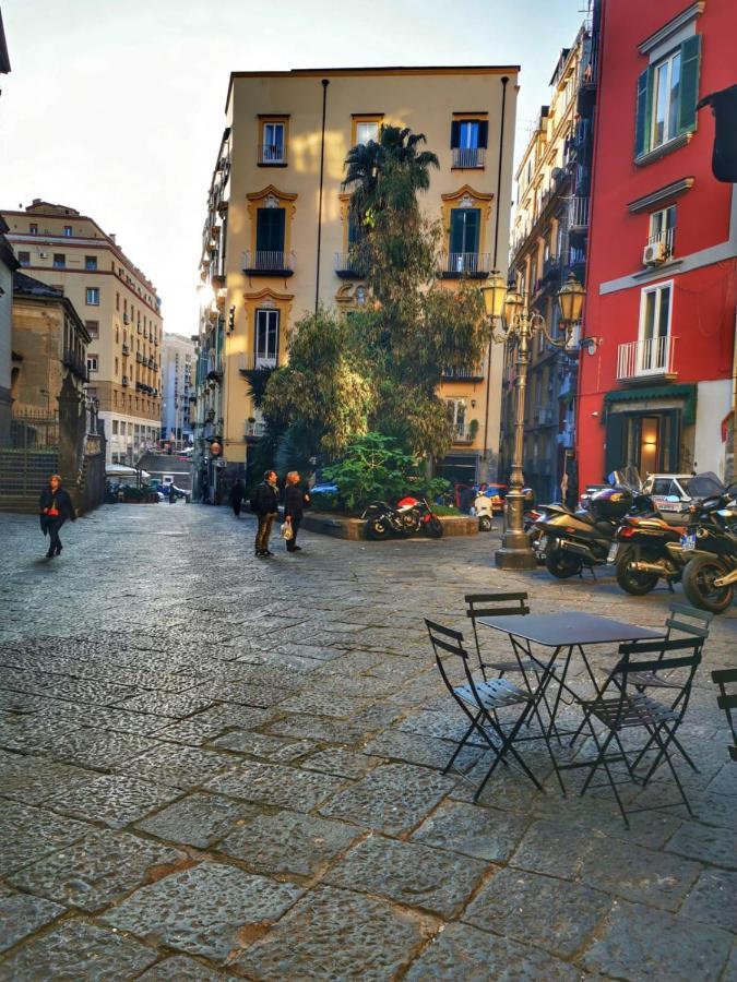 La Nova Flats Naples